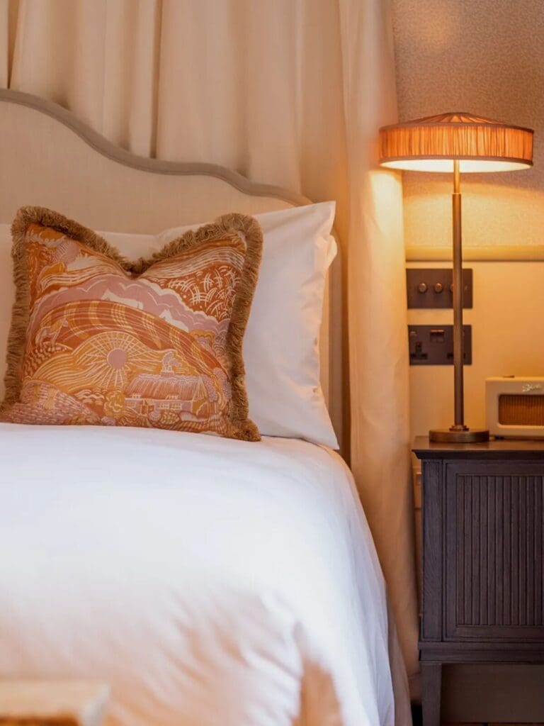 Stylish No.124 Brighton bedroom with cosy boutique interiors, ideal for a girls’ hen weekend stay.
