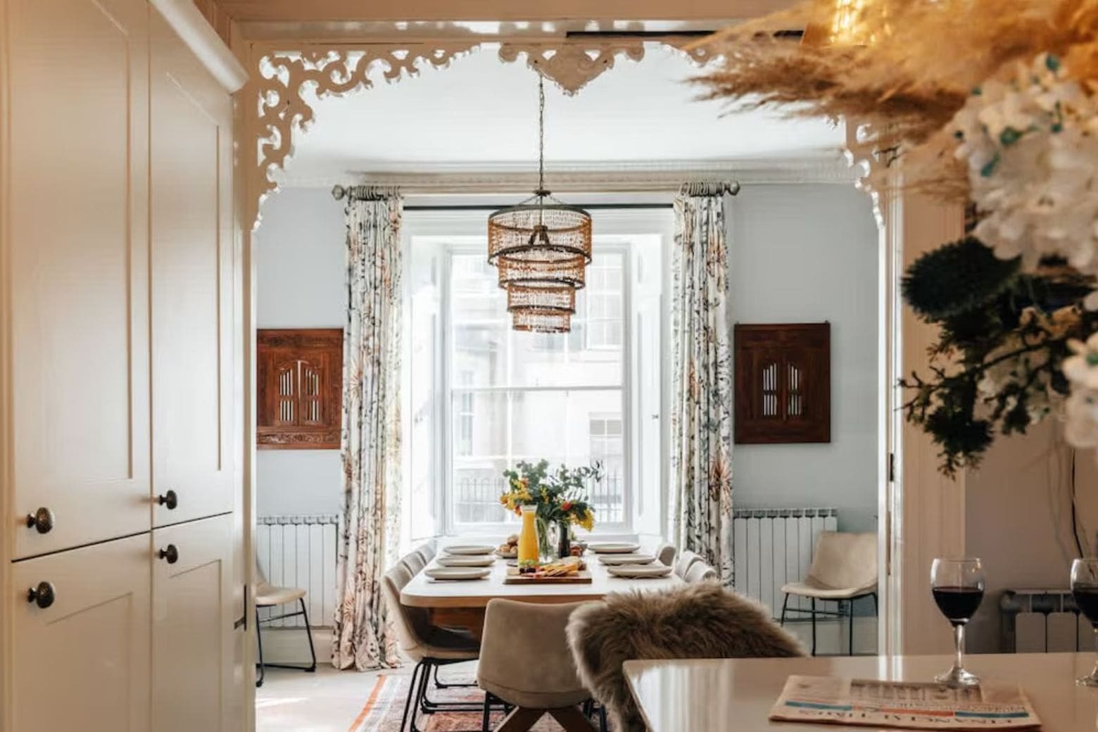 Georgian townhouse with garden seating and spacious kitchen in Airbnbs in Bath for a hen weekend.