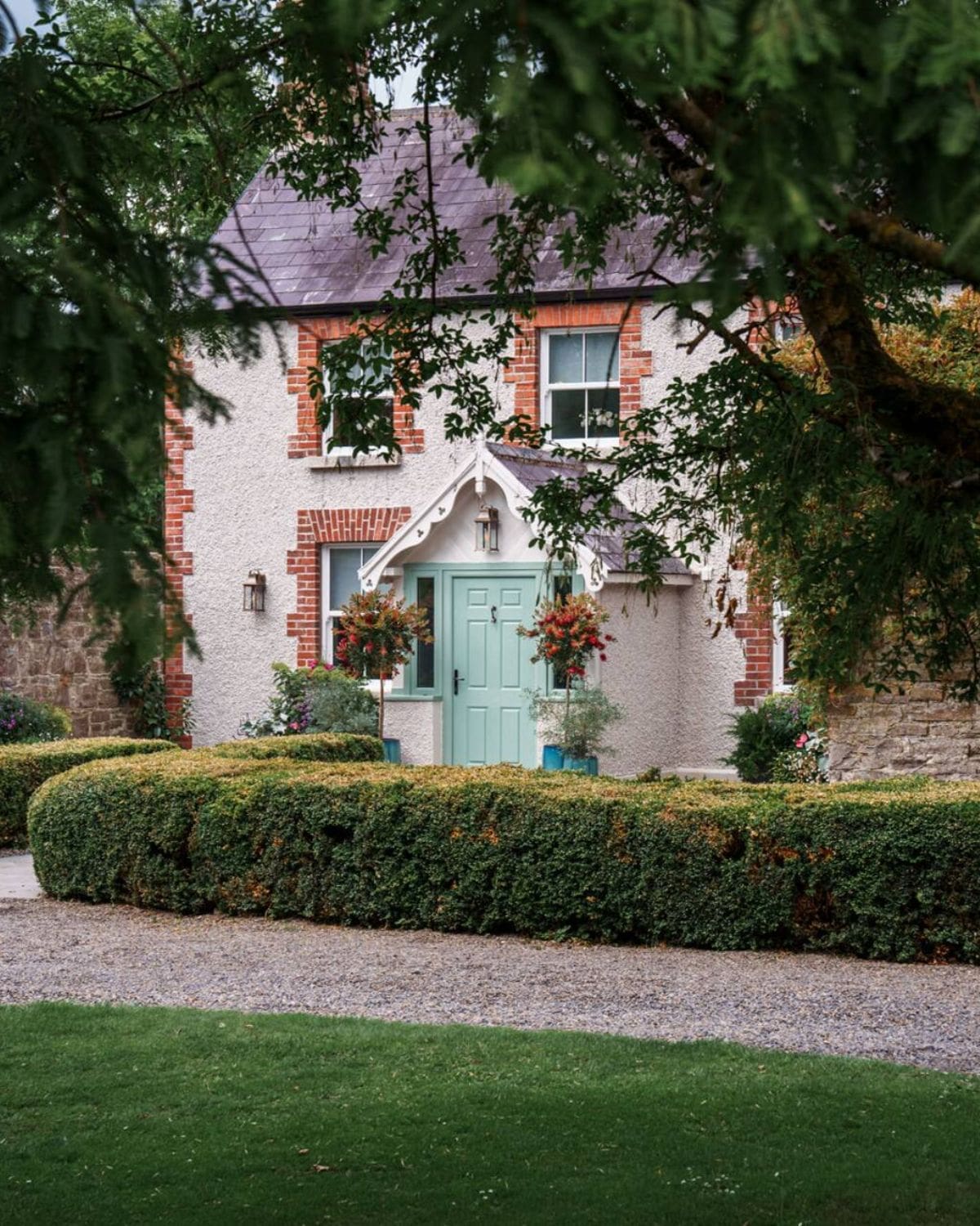 A curated mix of Georgian townhouses, city centre apartments and countryside retreats in Airbnbs in Dublin for a hen weekend, balancing central location with space for groups.
