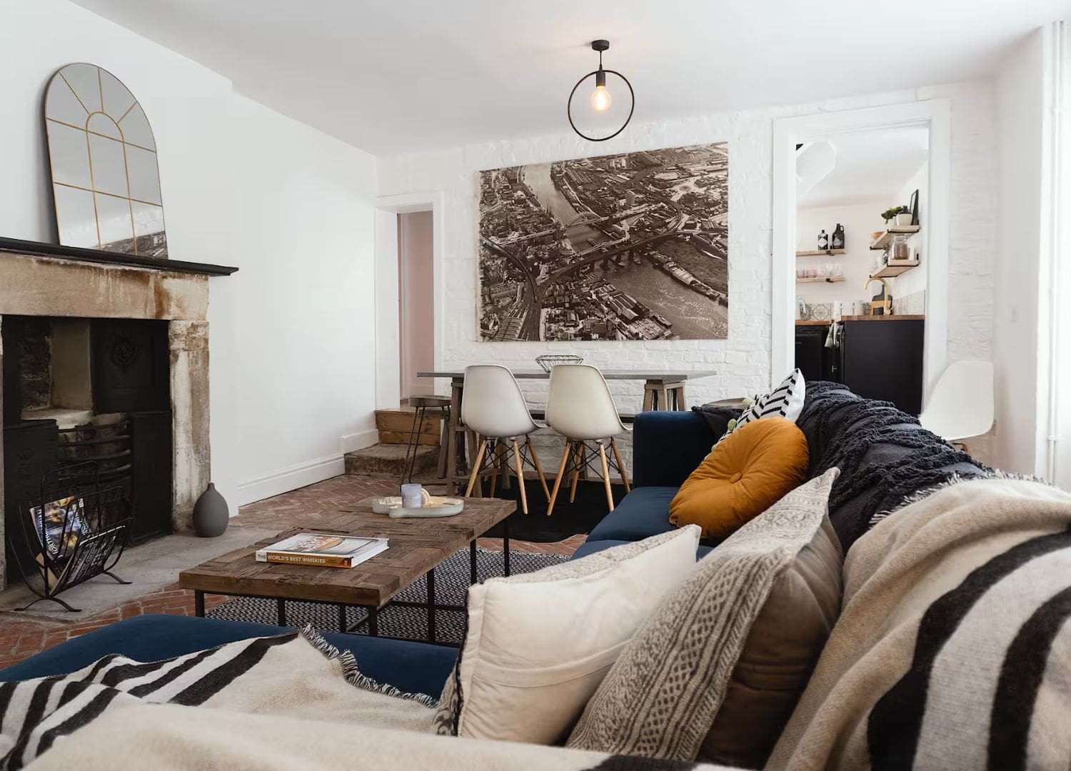 Central townhouse with terrace and sweeping Quayside views in Airbnbs in Newcastle for a hen weekend near the castle and bridges.