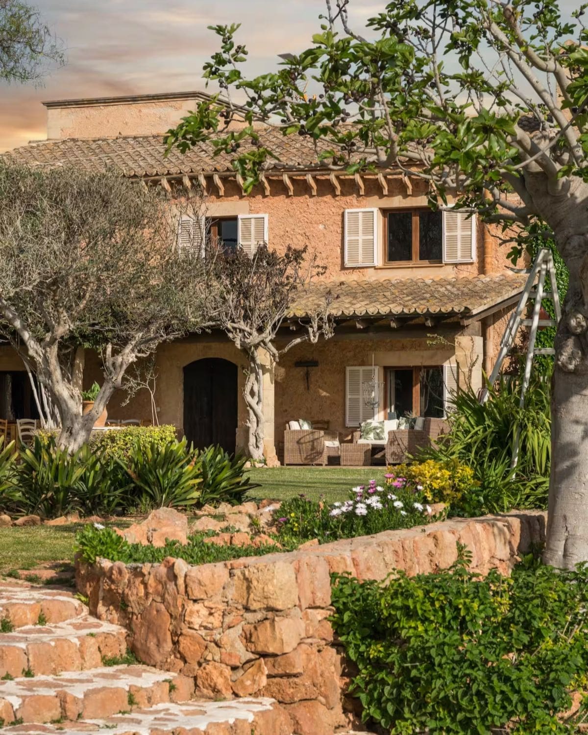 Hillside villa with panoramic sea views, pool and terrace in Airbnbs in Mallorca for a hen weekend above Palma.