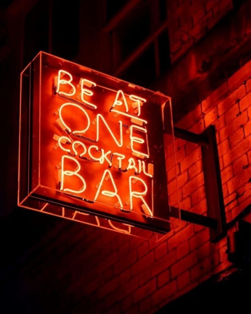 Cocktails and a lively bar setting at Be At One in Bath, a crowd-pleasing drinks stop for girls’ nights and hen weekends.