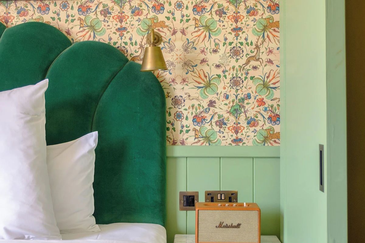 The Dean Dublin, a stylish central Dublin hen weekend hotel with bold interiors and nightlife nearby