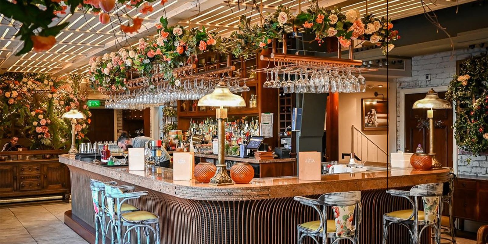 Boozy brunch at Copper Blossom Edinburgh with cocktails, brunch and floral interiors for an Edinburgh hen weekend.