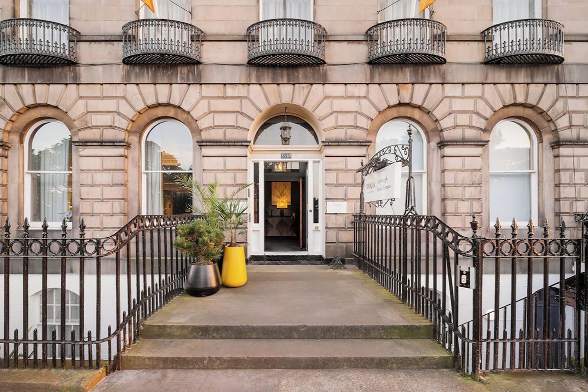 voco Edinburgh Royal Terrace, an elegant Edinburgh hen weekend hotel set in a Georgian New Town terrace