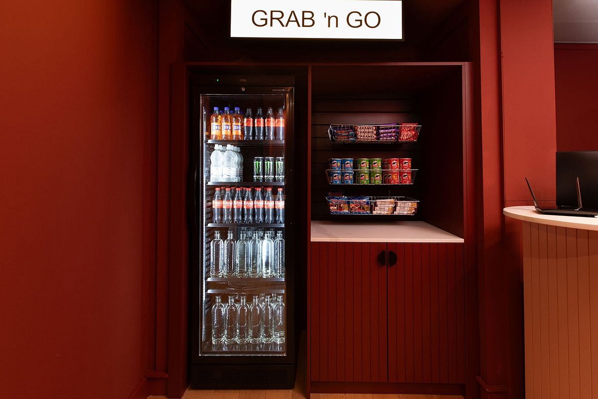 Grab-and-go area at The Address Wren Glasgow with drinks, snacks and easy essentials for a city weekend.
