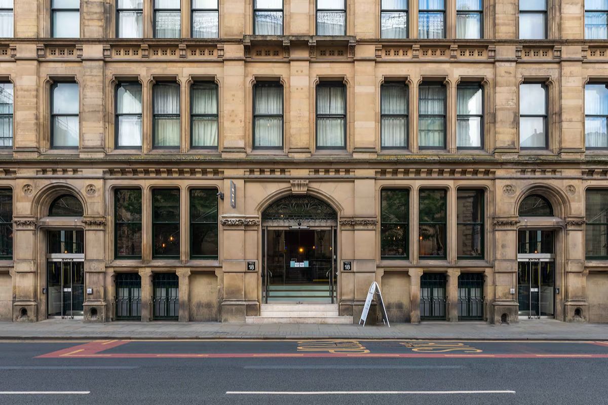 The Alan Manchester, a design-led city-centre Manchester hen weekend hotel with stylish interiors